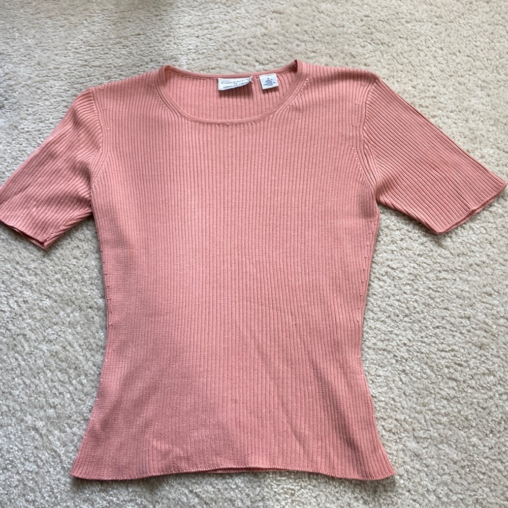 Anne Klein shirt sleeve knit top